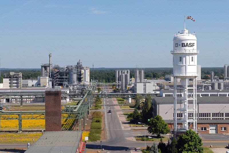 Завод BASF в Людвигсхафене